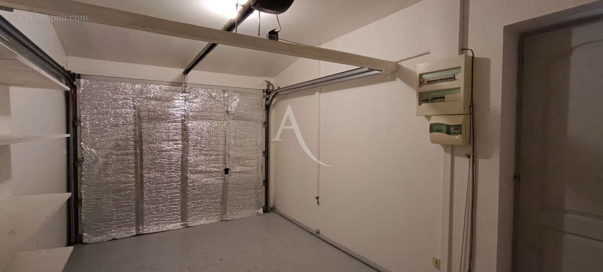 Maison à PORT-DES-BARQUES