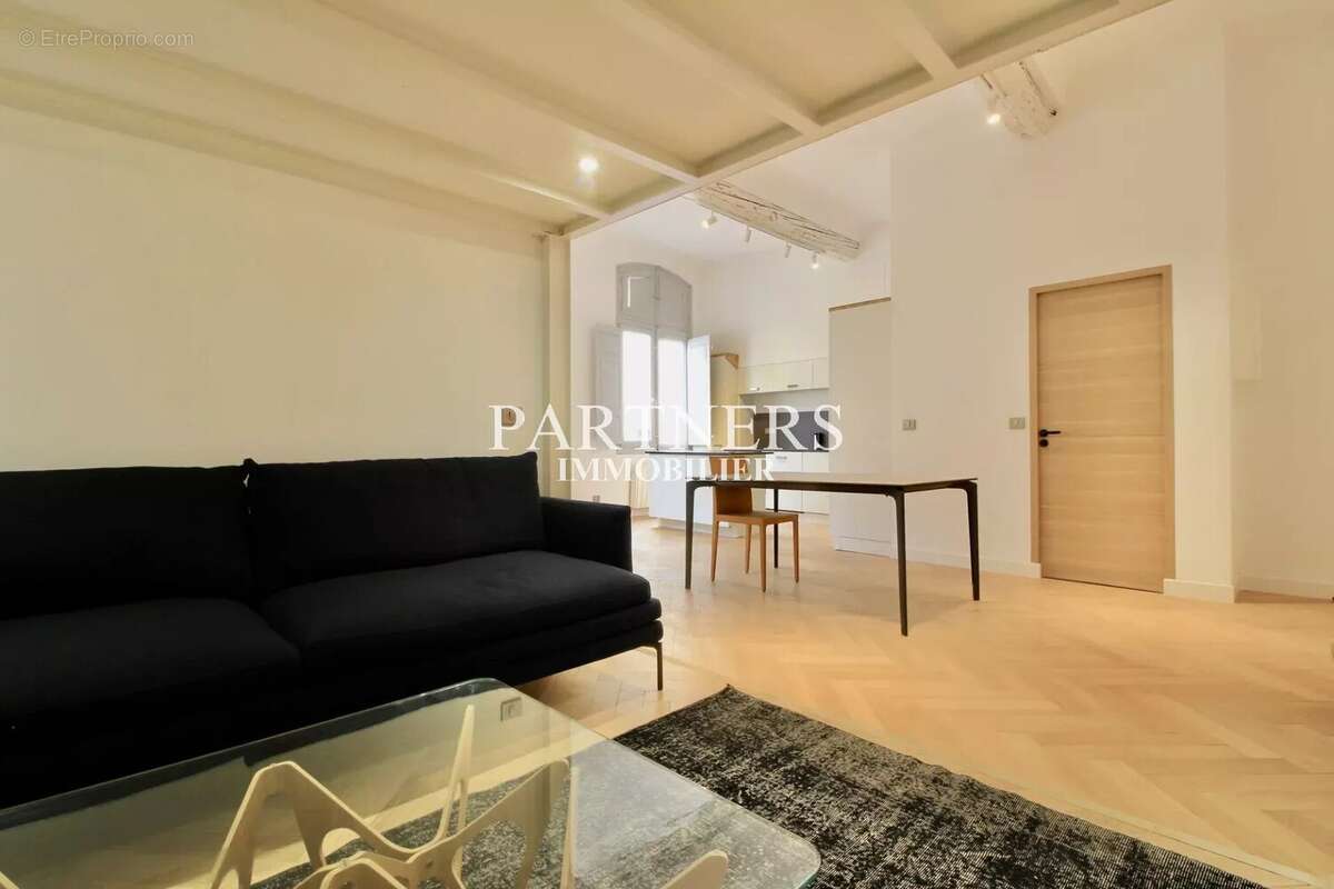 Appartement à AIX-EN-PROVENCE