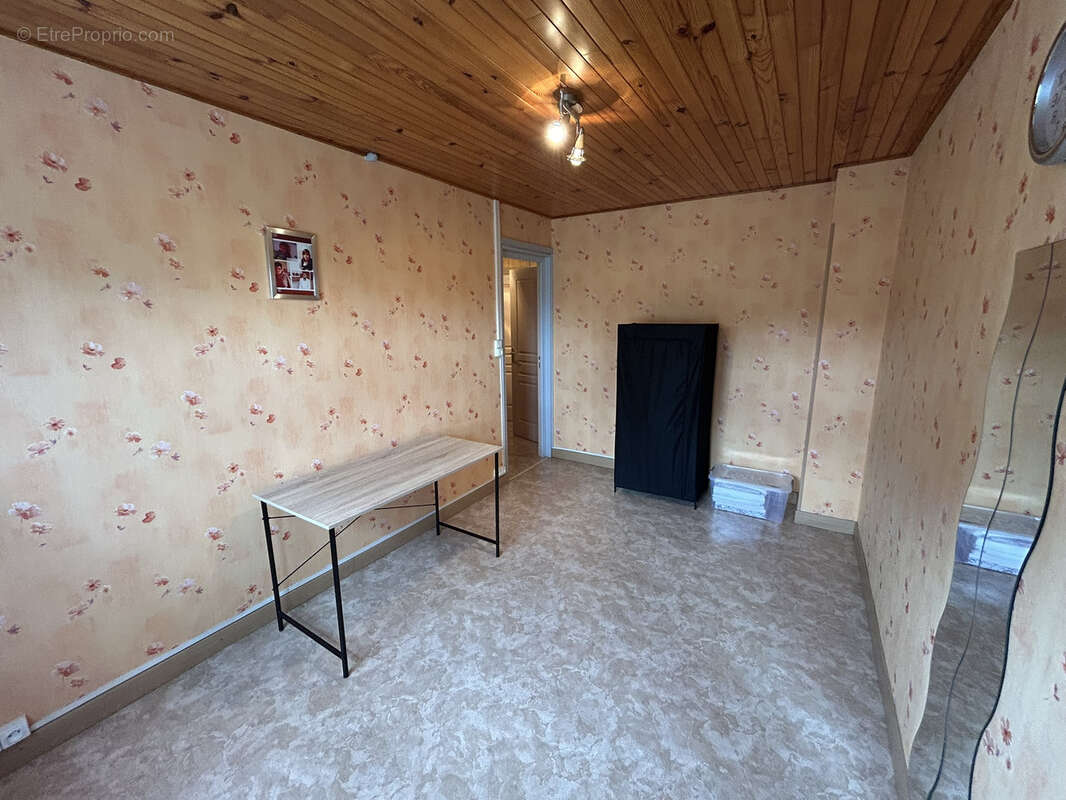 Maison à SAINT-AMAND-LES-EAUX