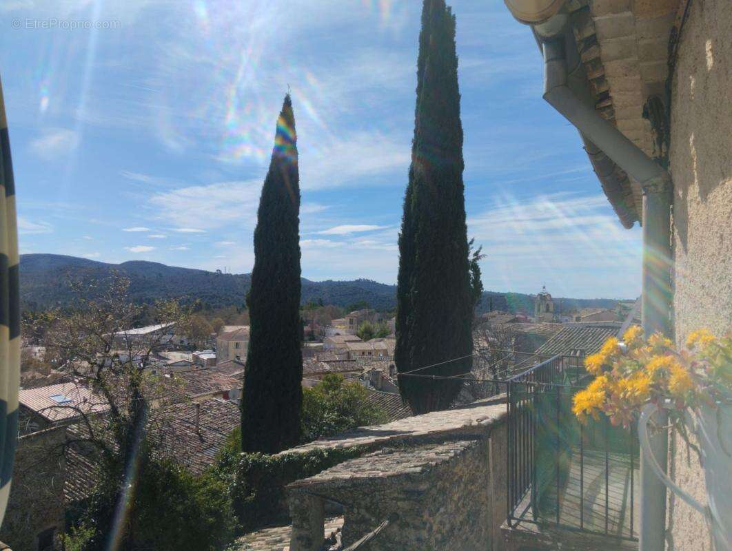 Maison à GREOUX-LES-BAINS