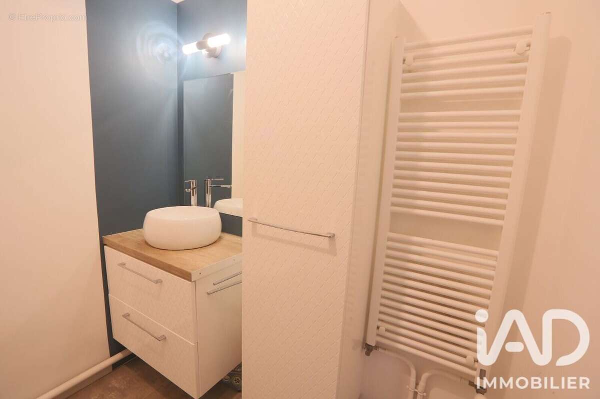 Photo 9 - Appartement à VERT-SAINT-DENIS