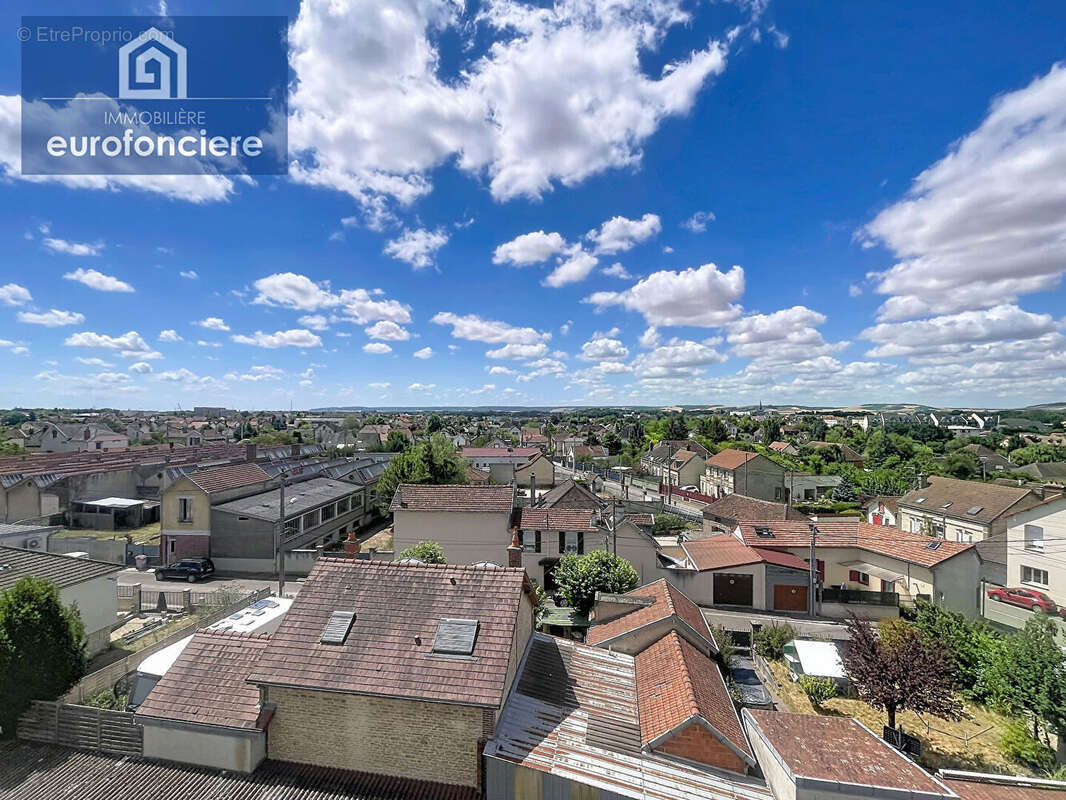 Appartement St André Les Vergers 4 pièces - photo 4