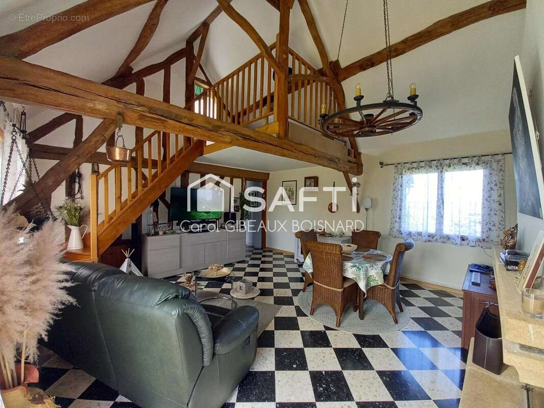 Photo 4 - Maison à LA BAZOCHE-GOUET