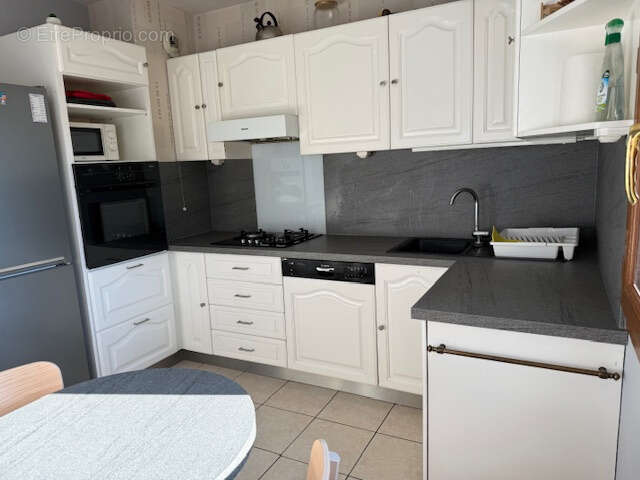 Appartement à LYON-8E