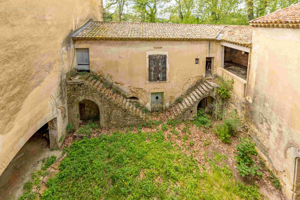 Maison à VENEJAN