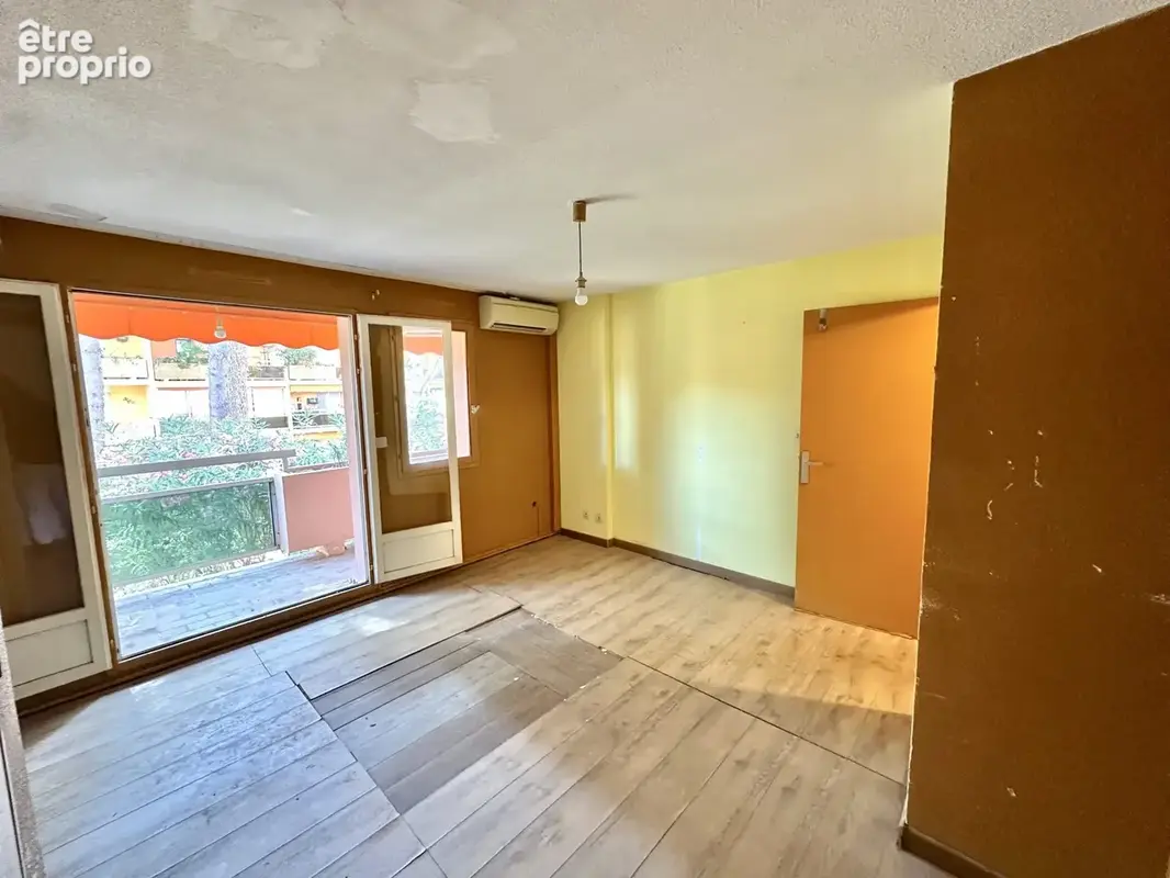 Appartement 1 pièce 19 m² à vendre à Bormes-Les-Mimosas (83230) - photo 8