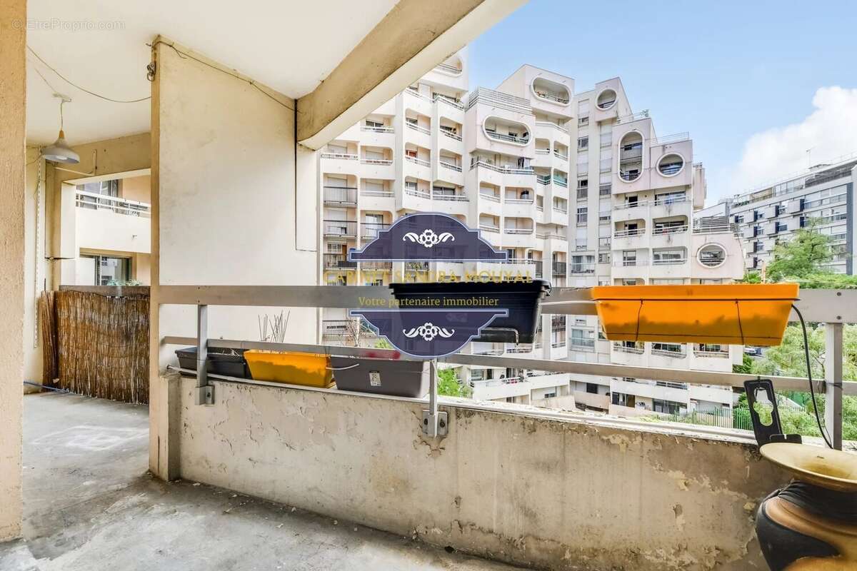 OFFRE ACCEPTEE EXCLUSIVITE - PARIS XIXème - Allée des Eiders - 2 pièces  avec Parking 48,20 m2  - 325 000 euros - photo 9