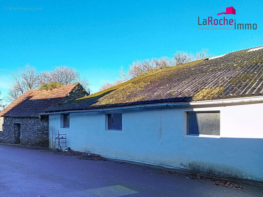 Maison à PLOUDIRY