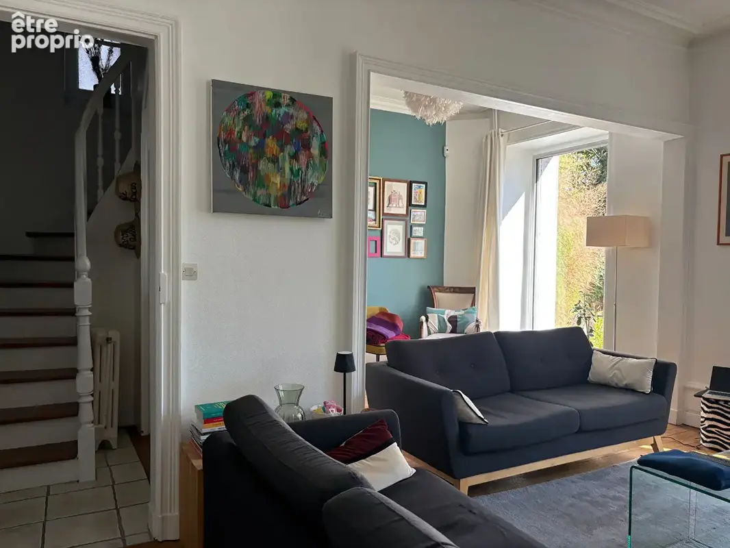 Maison de caractère de 156 m² avec 5 chambres, un jardin et un passage vélos - photo 5