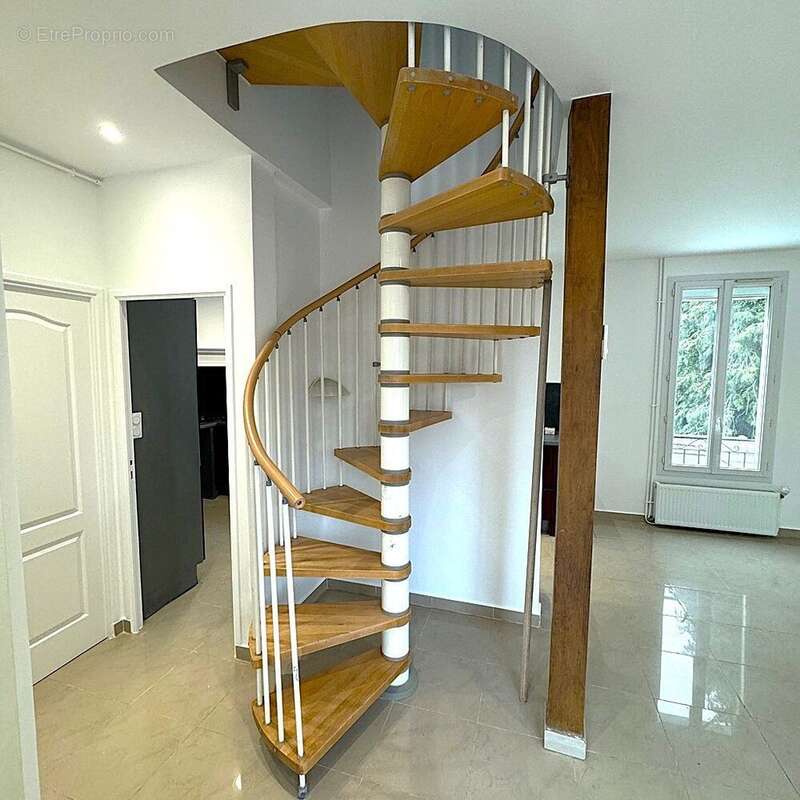 Maison à SAINT-OUEN-L&#039;AUMONE