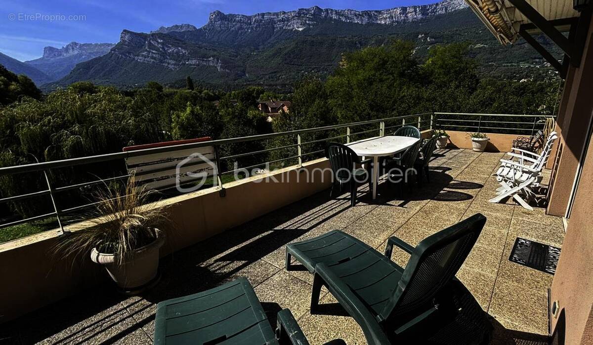 Appartement à CLAIX