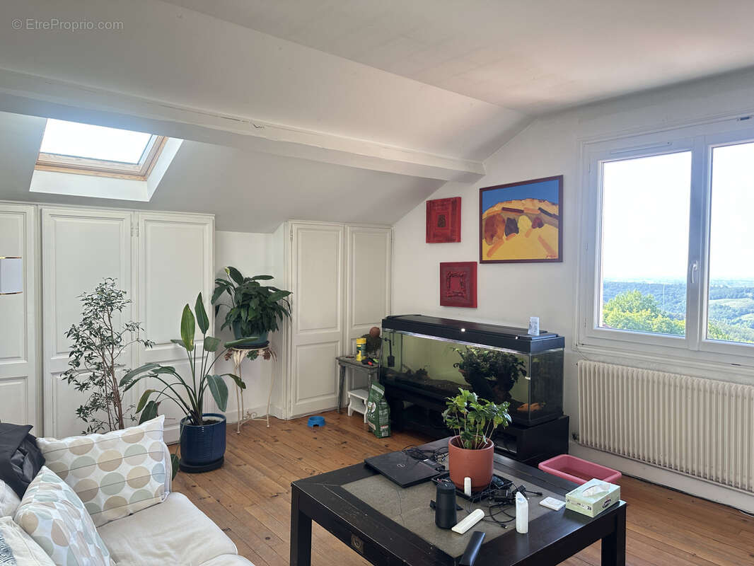 Maison à LA FOUILLOUSE