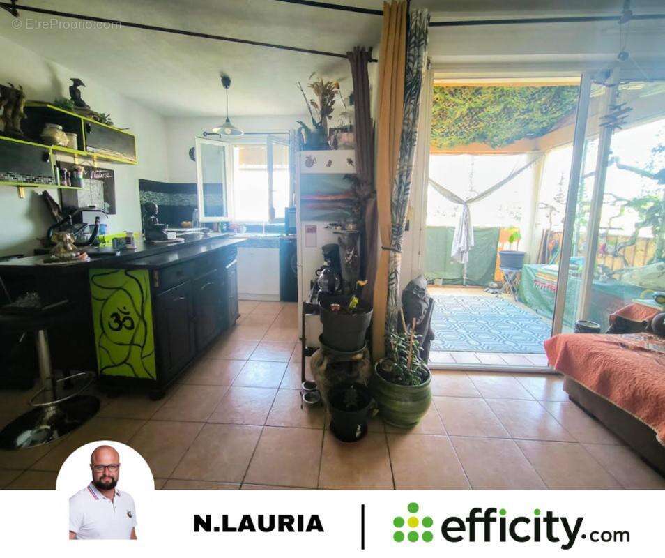 Appartement à PERTUIS