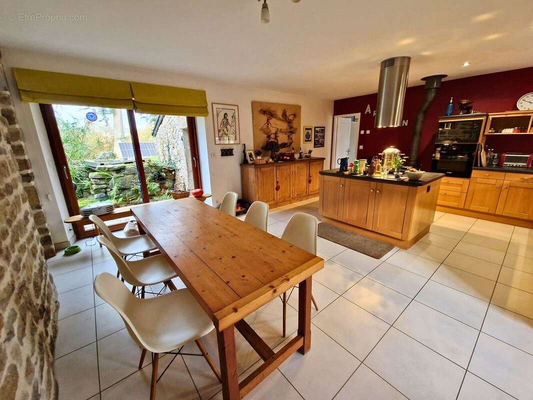 Maison à POULDERGAT