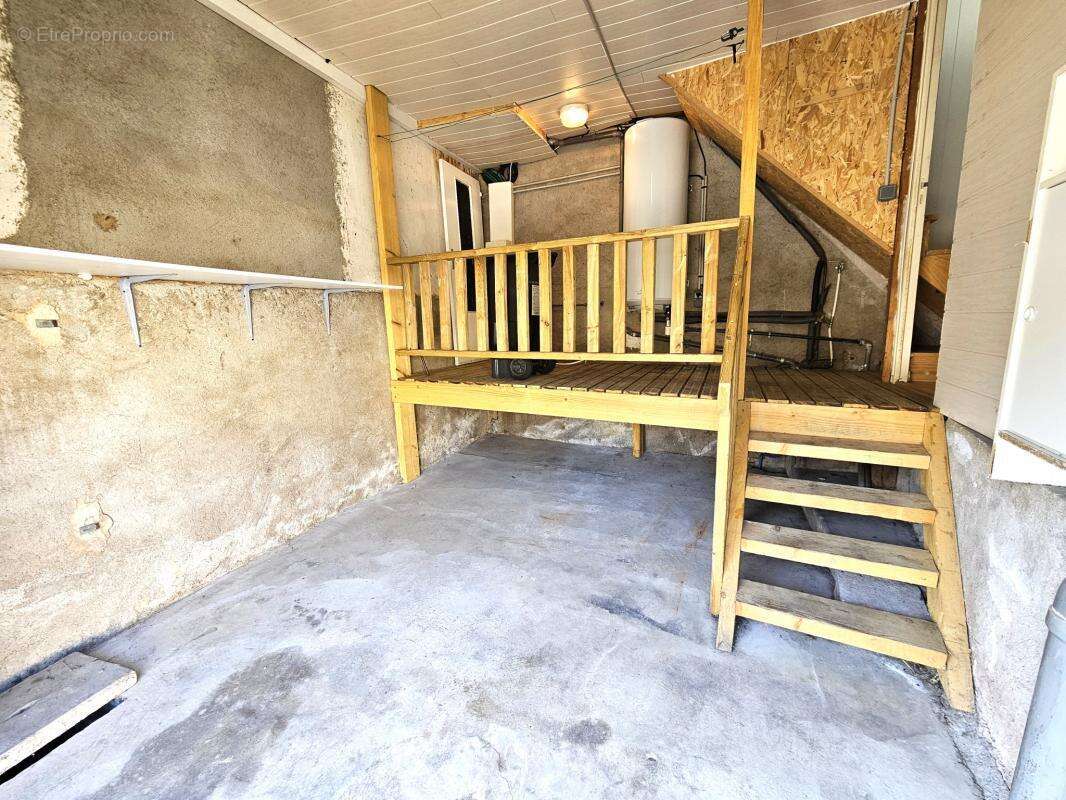 Maison à LA ROCHE-BLANCHE