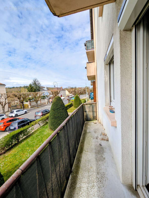 Appartement à LA FERTE-ALAIS
