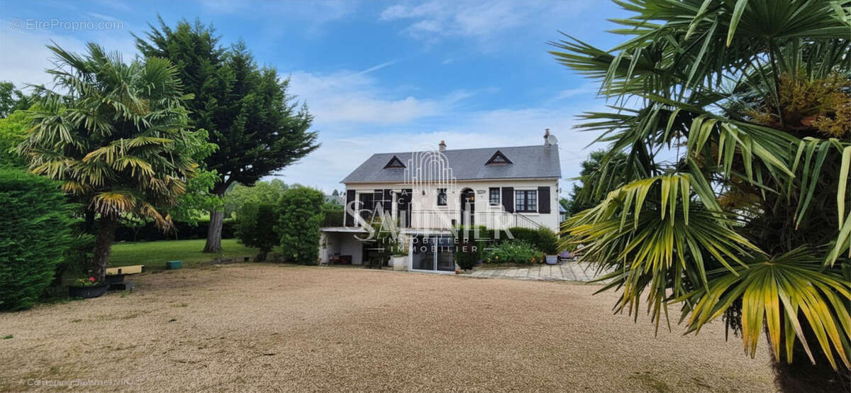 Maison à LA CROIX-EN-TOURAINE