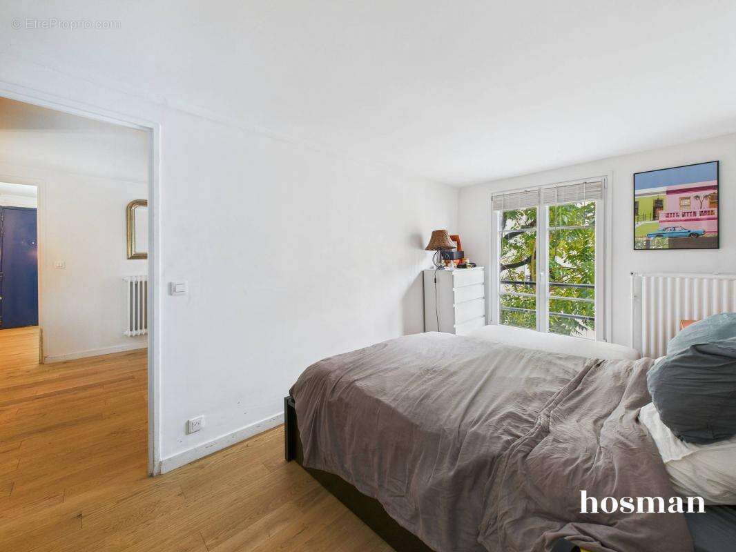 Appartement à PARIS-10E