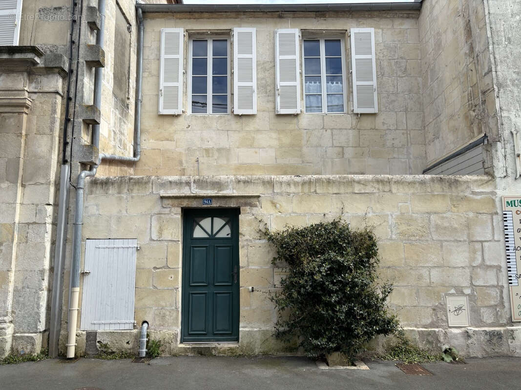 Maison à ROCHEFORT
