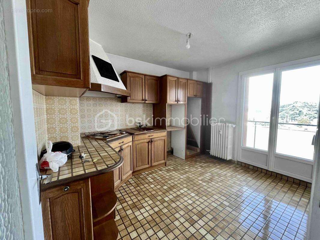 Appartement à SAINT-ETIENNE