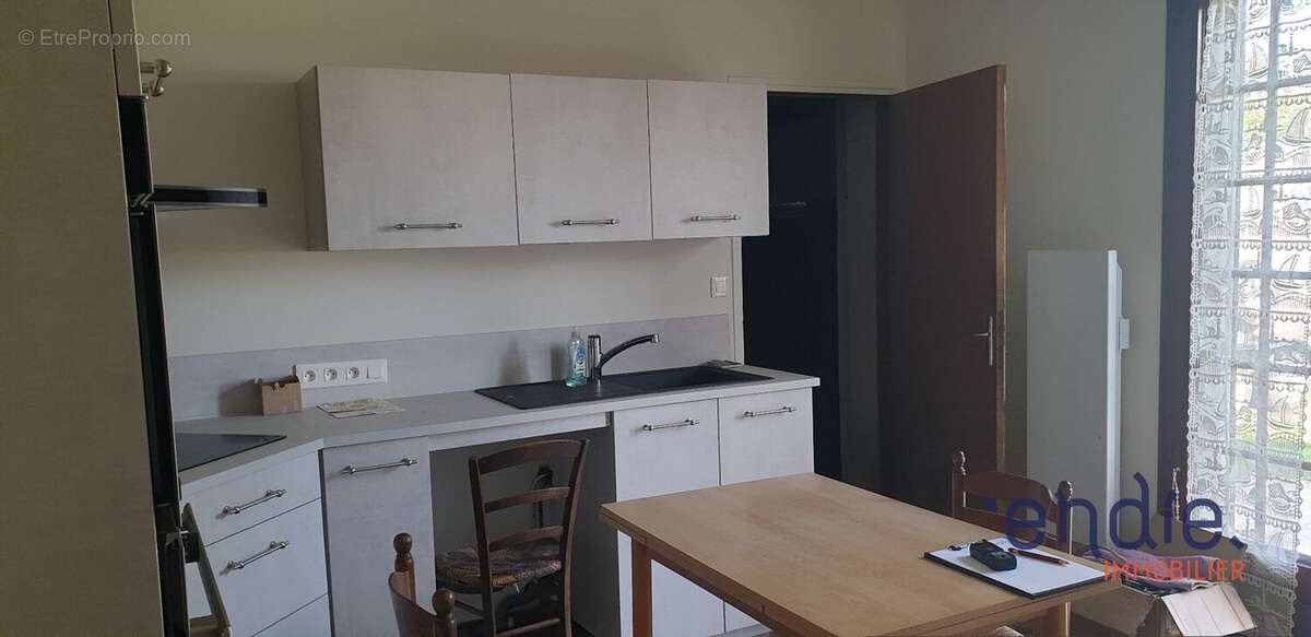 Maison à SAINT-VICTOR