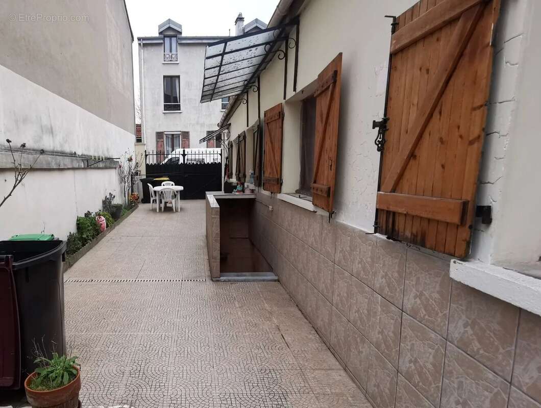 Maison à IVRY-SUR-SEINE
