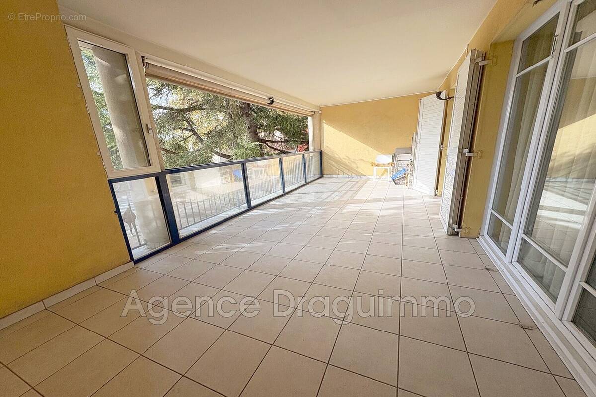 Appartement à DRAGUIGNAN