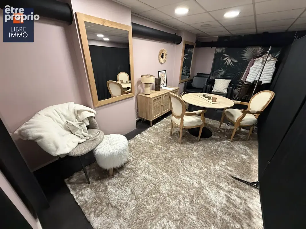 Fonds de commerce coiffure 150 m² à Pau - photo 6