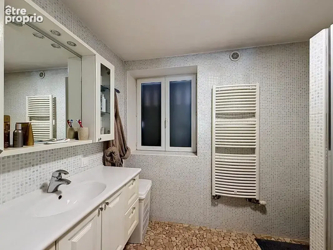 Maison 4 pièces 135 m² à vendre à Genilac (42800) - photo 10