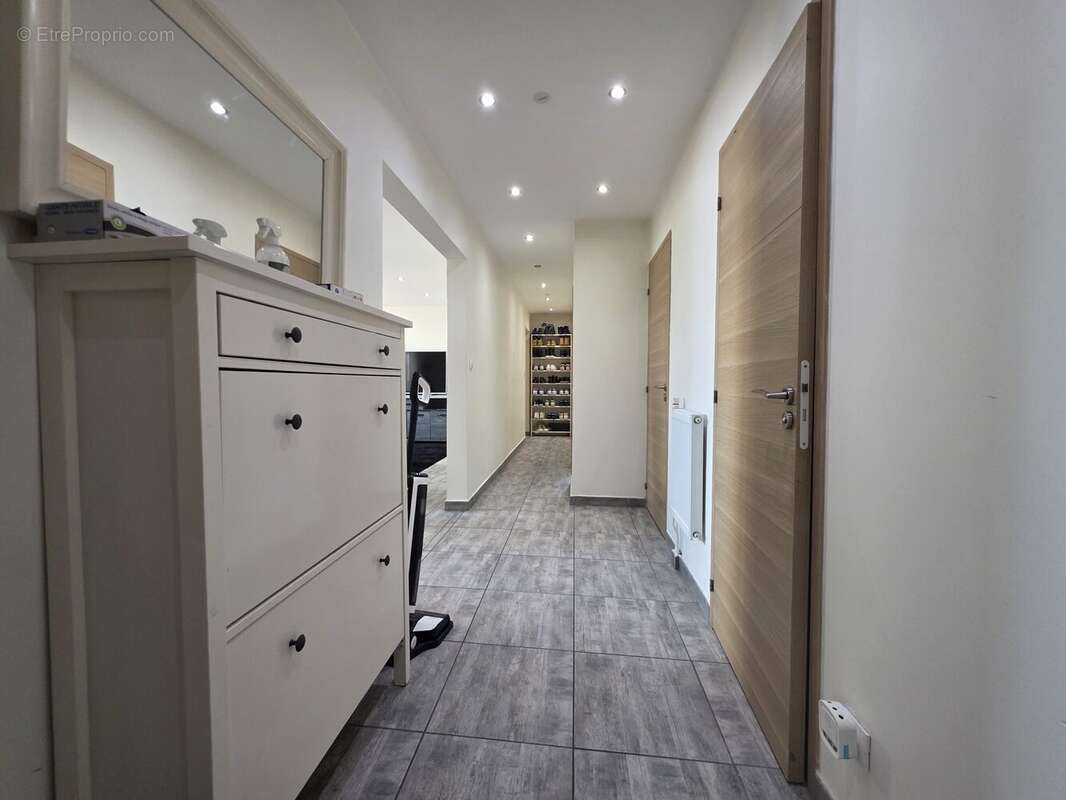 Appartement à VENISSIEUX