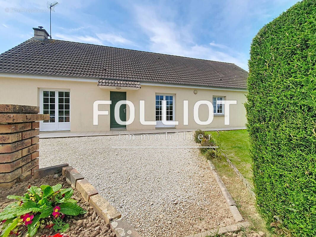Maison à DOVILLE
