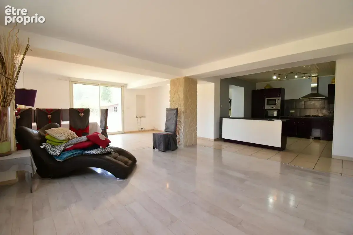 Maison à BOURG-LES-VALENCE