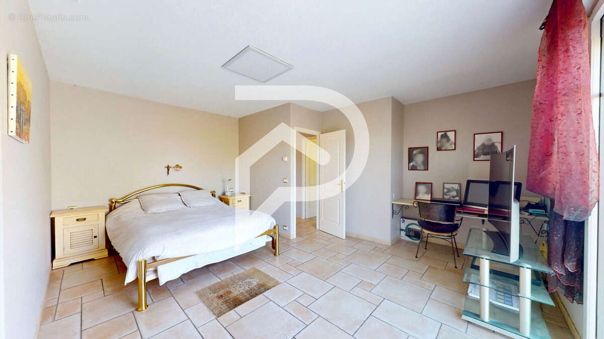 Maison à HARDRICOURT