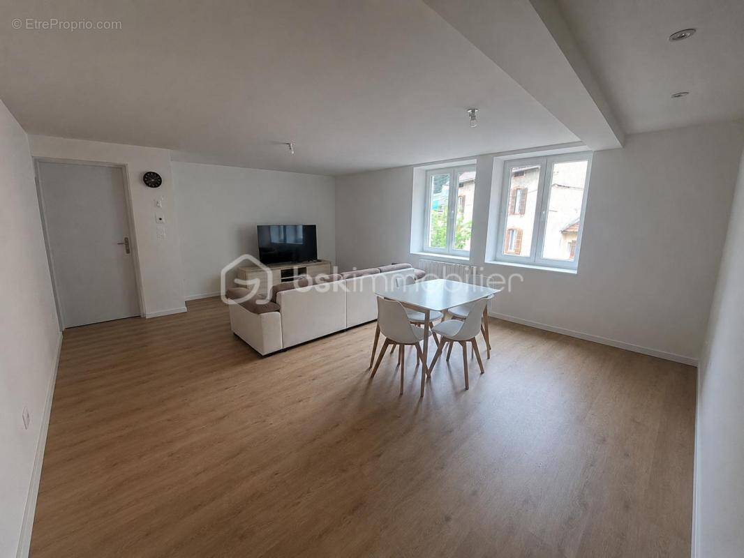 Appartement à MOREZ
