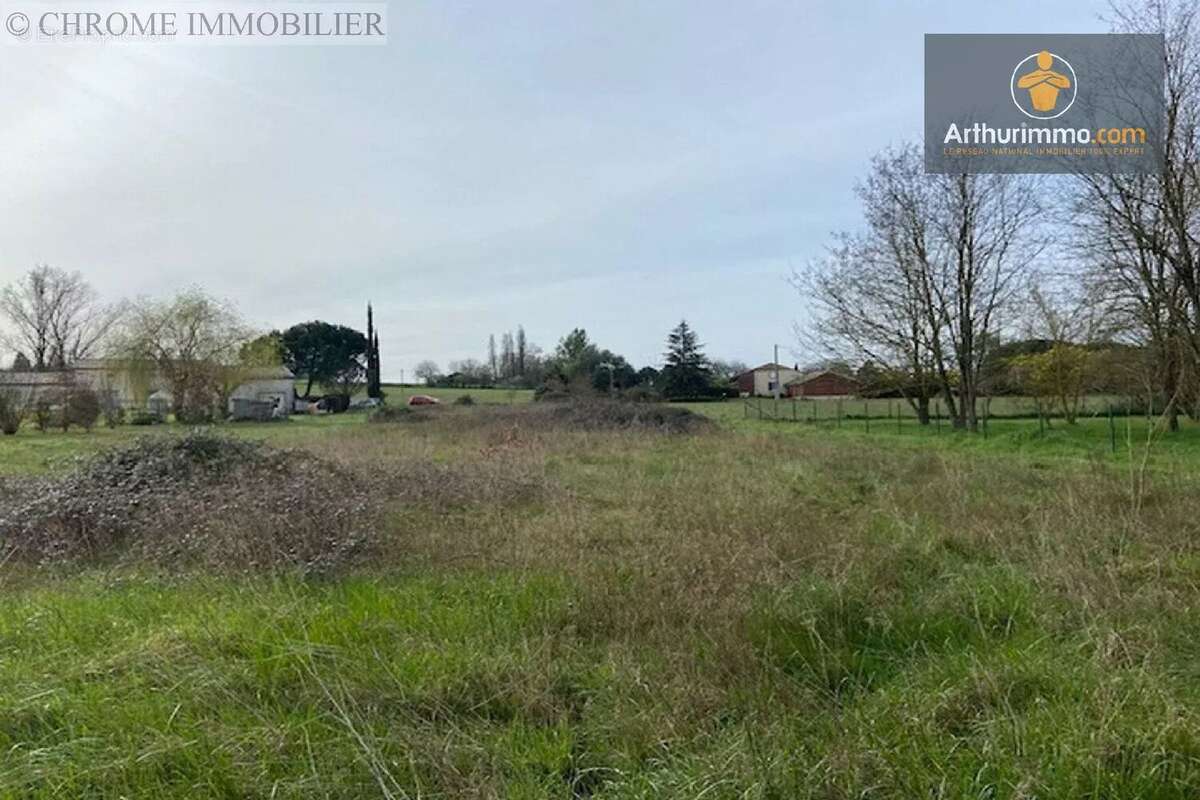 Terrain à ALLEMANS-DU-DROPT