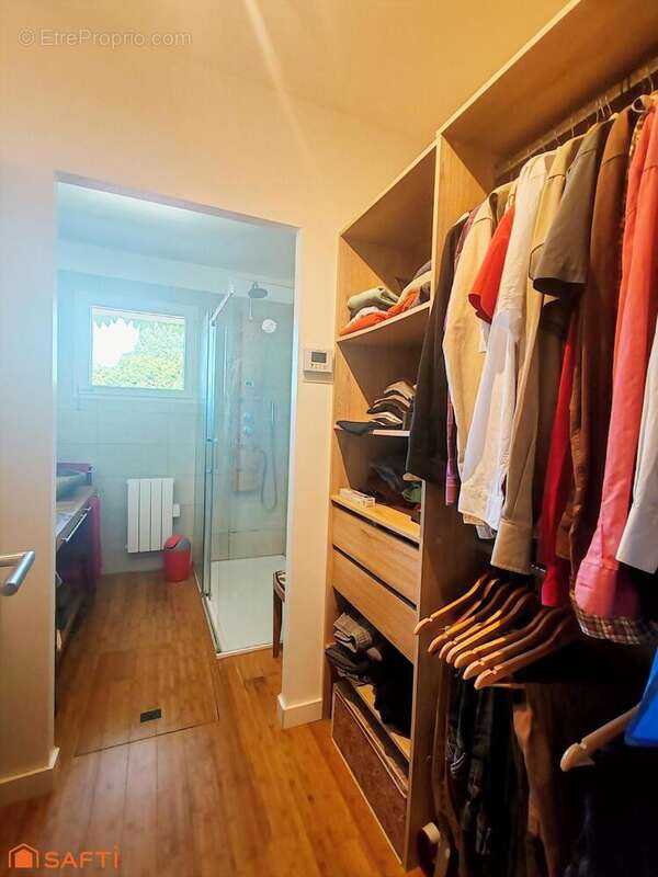 Maison 161 m² à Saint-Andre-De-Lidon  - photo 9