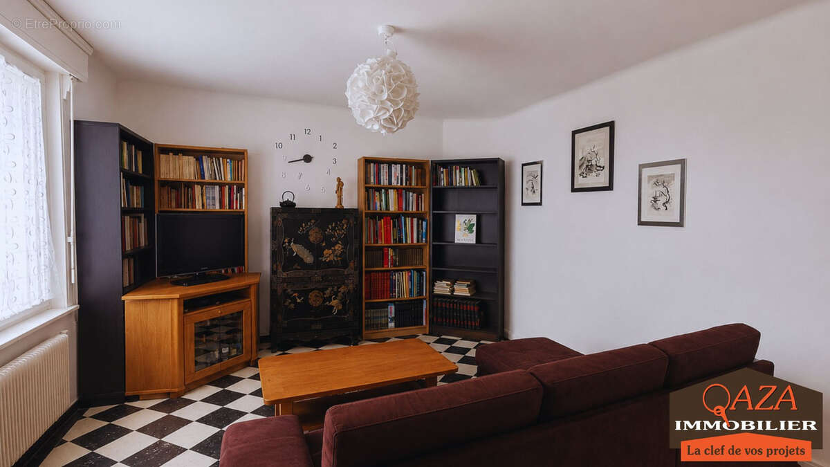 Maison à RACHES