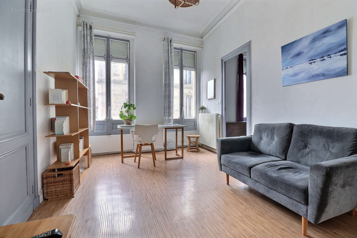 Appartement à BORDEAUX