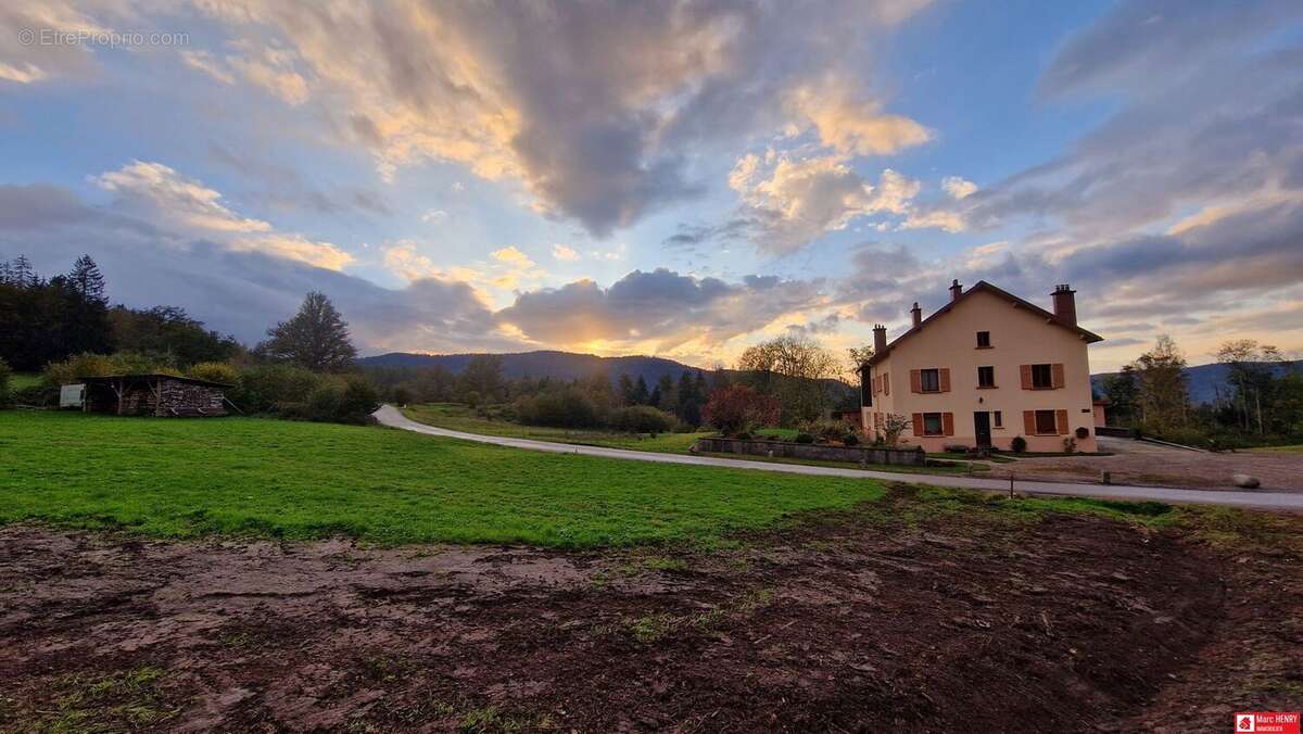 Terrain 715 m² à Gerbamont  - photo 5
