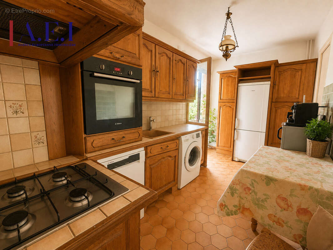 *Appartement T4 avec terrasses et stationnement - photo 8