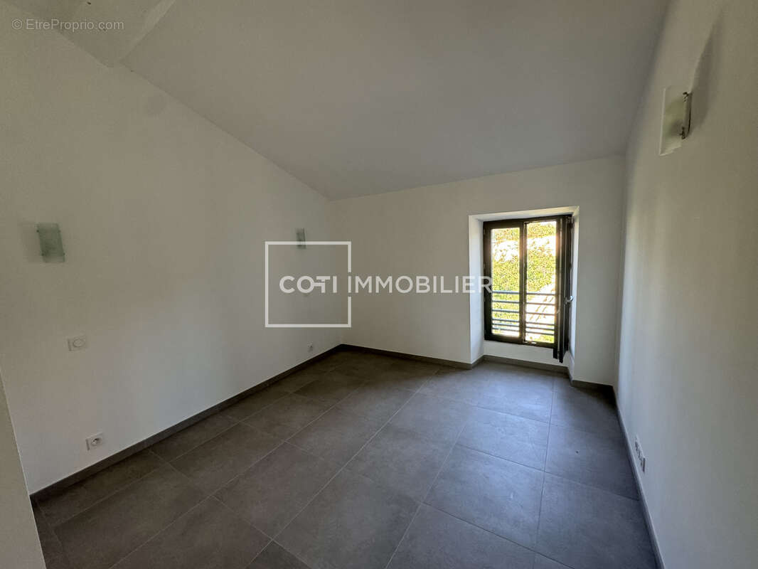 Propriano - 2 pieces - 46.93m2 - photo 5