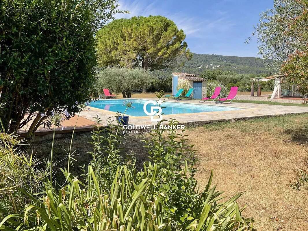 Maison à SOLLIES-PONT