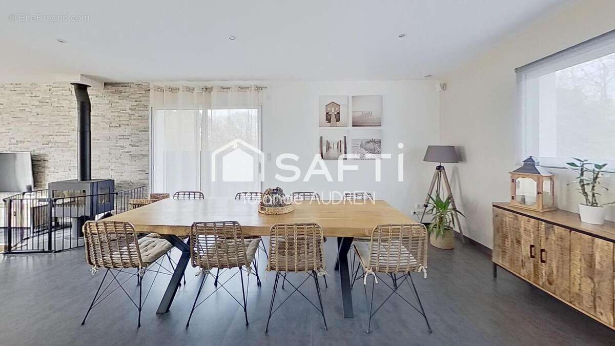 Photo 3 - Maison à SAINT-LYPHARD