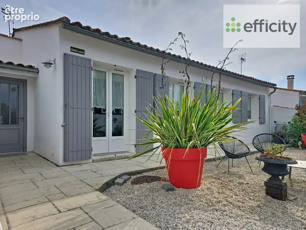 Maison 125 m² à Saint-Martin-De-Re  - photo 2