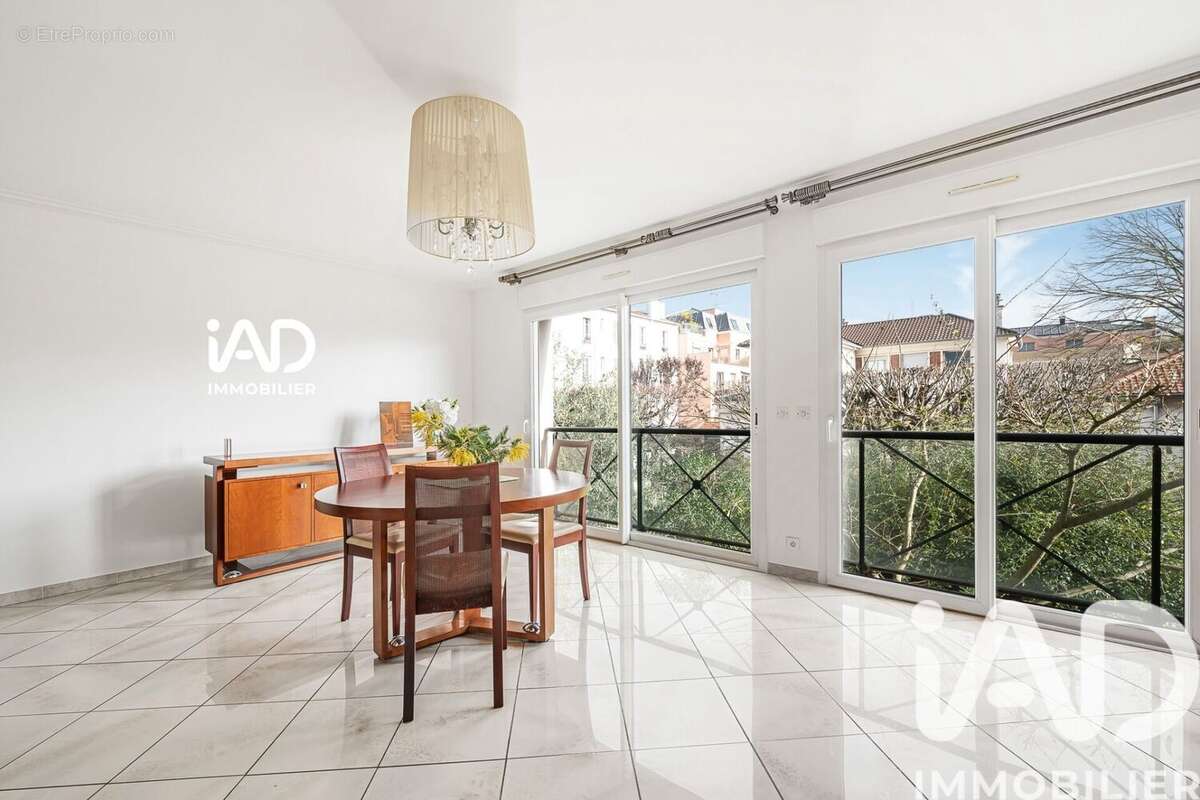 Photo 3 - Maison à LA GARENNE-COLOMBES