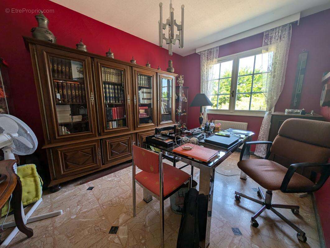 Maison à BEAUREPAIRE