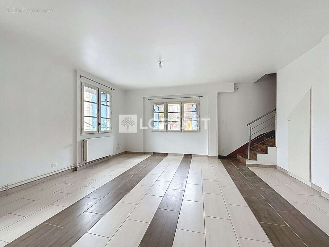 Appartement à FOSSES