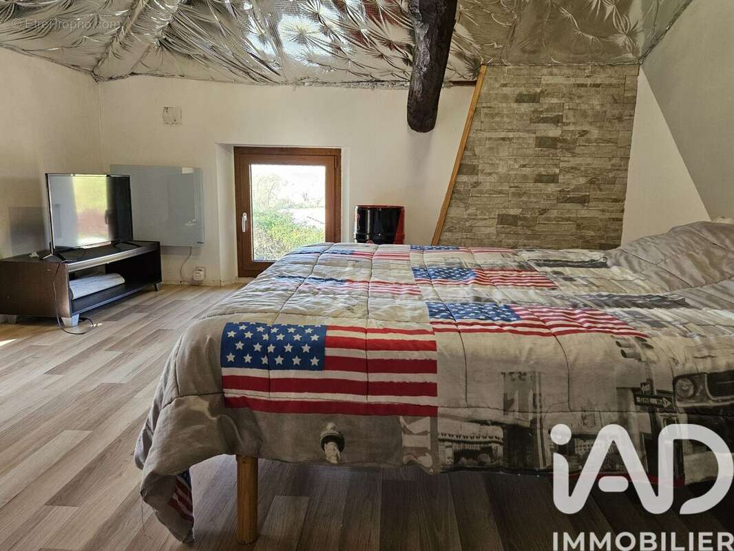 Maison 238 m² à Angeville  - photo 7