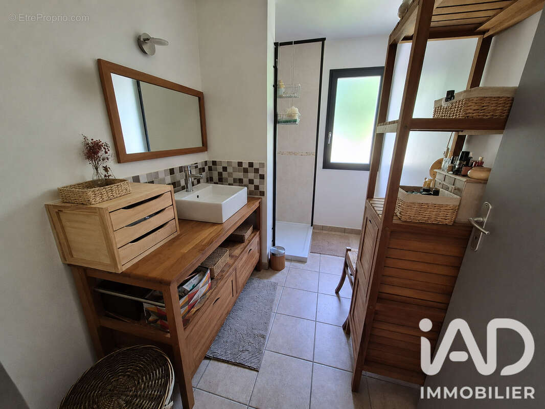 Maison 96 m² à Guerande  - photo 8