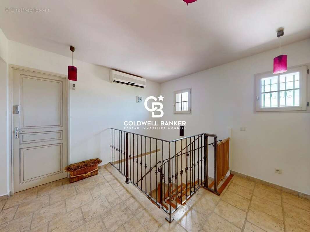 Élégante Villa Provençale avec Piscine au Cœur des Vignes - photo 27